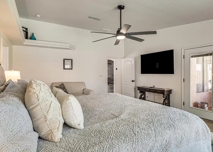 Outdoor Entertainment! Extended Havasu Escape *